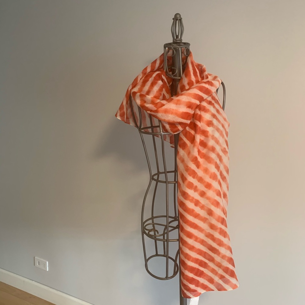 NWT Barney’s NY Gorgeous scarf